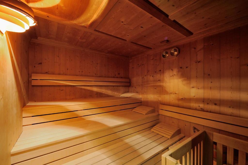 Boutique Hotel Diana Madonna di Campiglio Ngoại thất bức ảnh