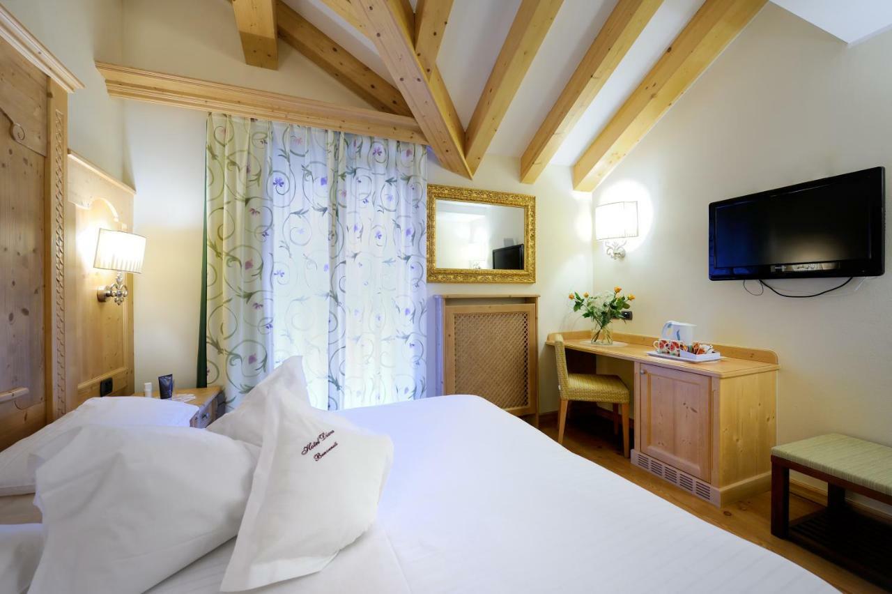 Boutique Hotel Diana Madonna di Campiglio Ngoại thất bức ảnh