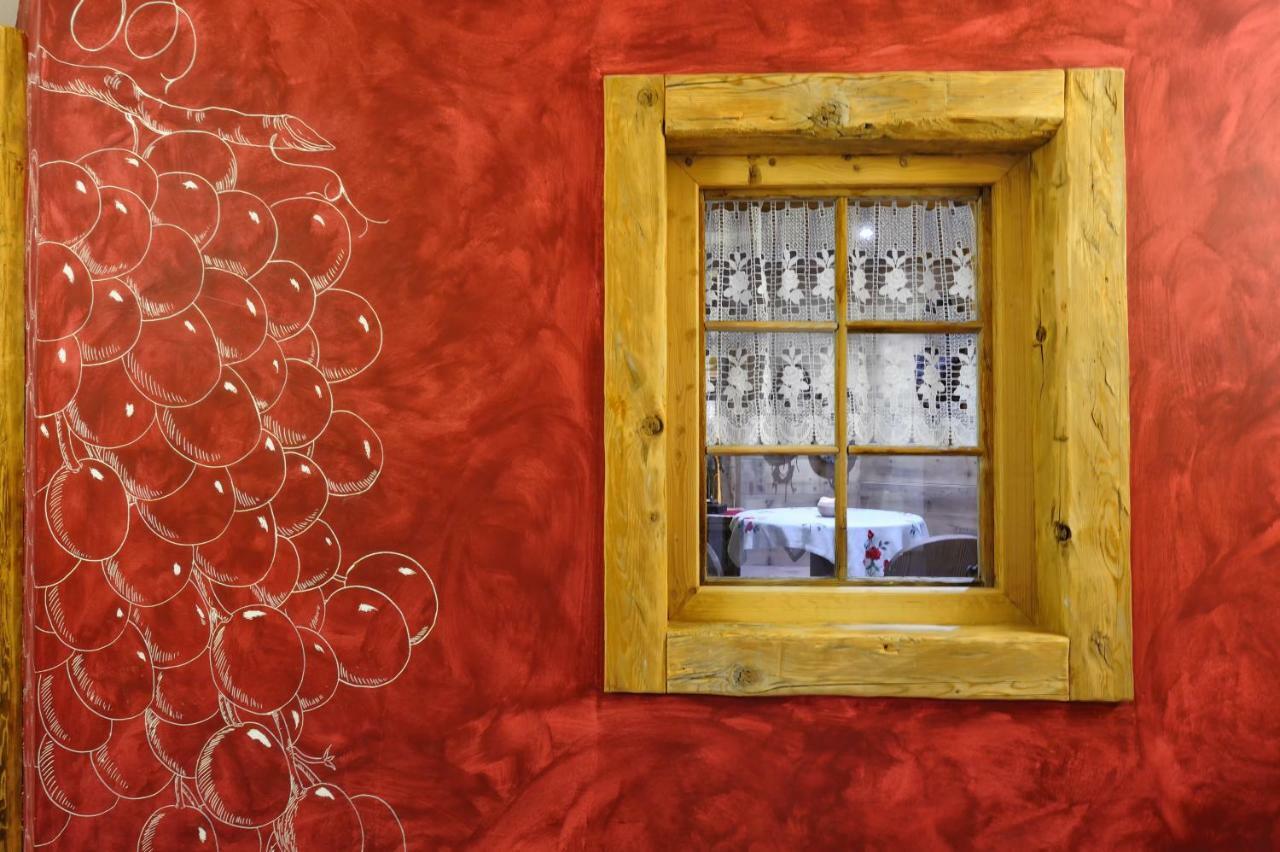 Boutique Hotel Diana Madonna di Campiglio Ngoại thất bức ảnh