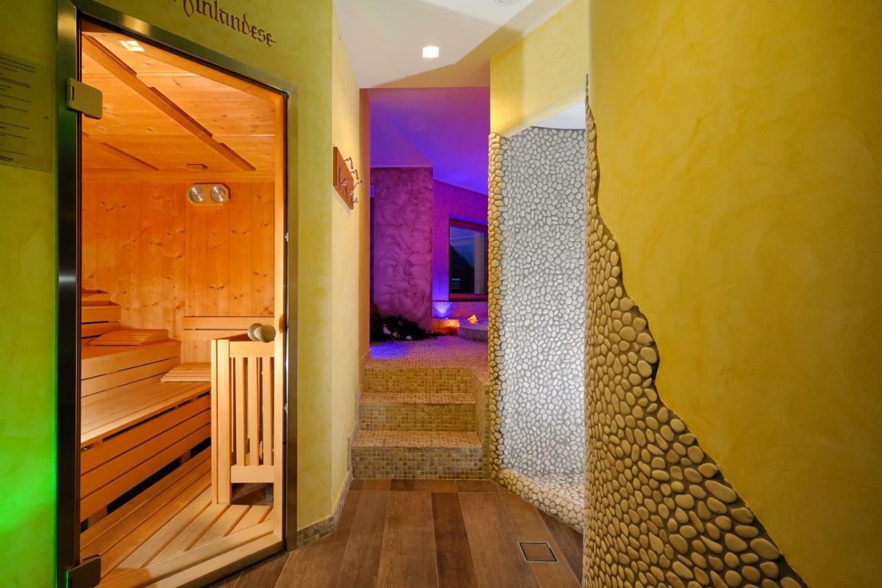 Boutique Hotel Diana Madonna di Campiglio Ngoại thất bức ảnh